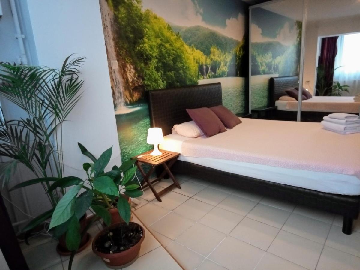 Cozy Downtown Oasis Bucareste Exterior foto